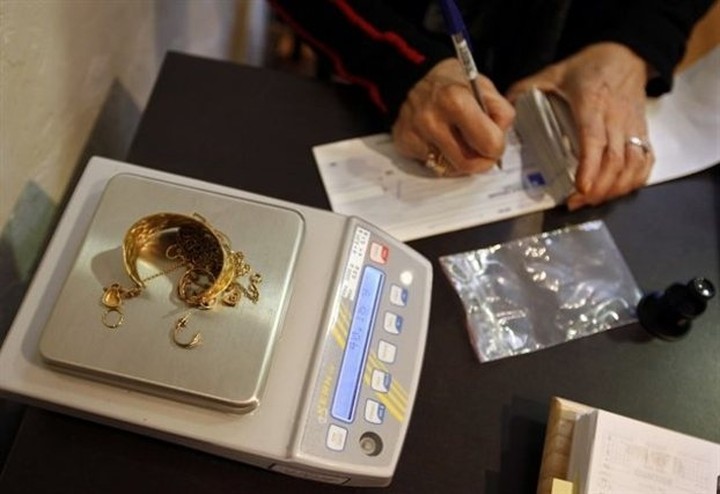 Eνεχυροδανειστήρια που ήταν κέντρα κλεπταποδοχών