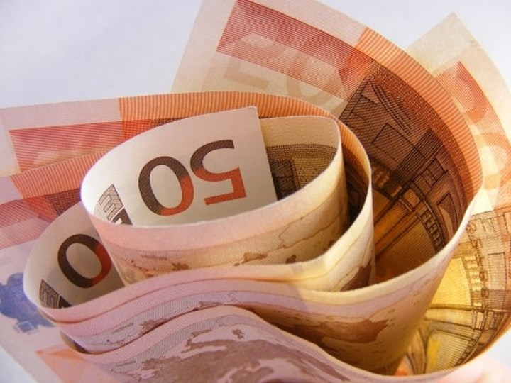 Ποιές επιχειρήσεις δικαιούνται επιxορήγηση αν προσλάβουν άνεργους πτυχιούχους