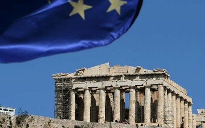 NY Times: "Στεγνώνει" από ρευστό η Ελλάδα