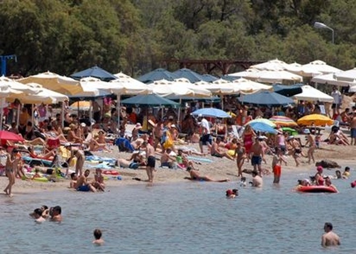 "Η μείωση έσοδων στον τουρισμό θα φτάσει στο 15%"