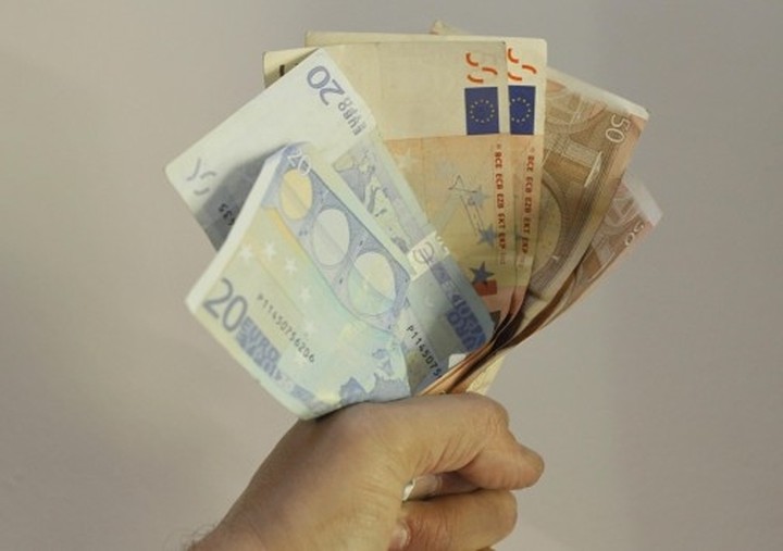 " Η Ε.Ε επιθυμεί χαλάρωση των όρων του προγράμματος για την Ελλάδα"