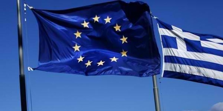 Επιμένει για κυβέρνηση άμεσα η Κομισιόν