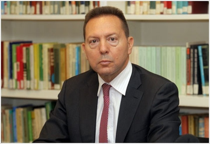 Νέος υπουργός Οικονομικών ο Γιάννης Στουρνάρας
