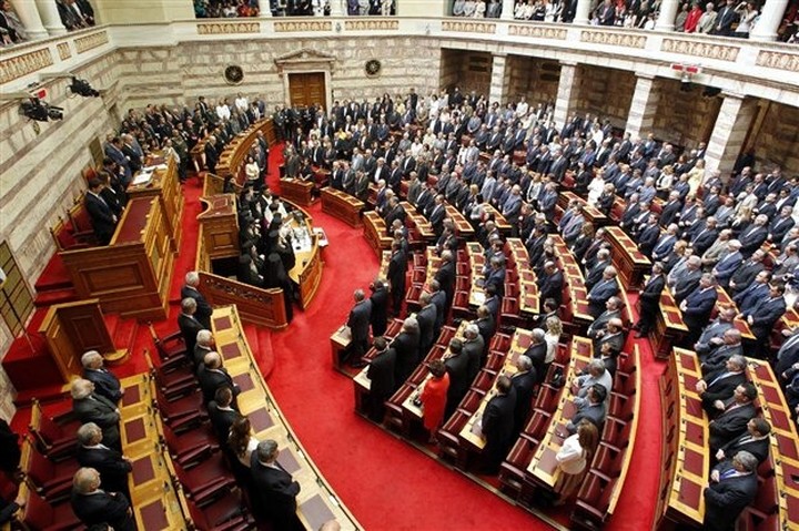 Το μετεκλογικό επίδομα άναψε φωτιές!
