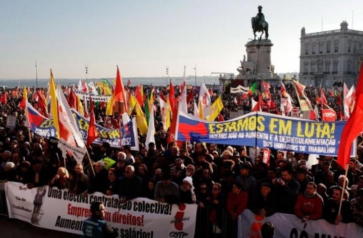 Πορτογαλία: Αντισυνταγματική η περικοπή 13ου και 14ου μισθού