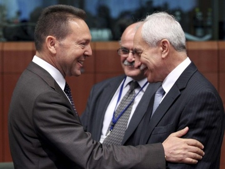 Ισοδύναμα μέτρα 3 δισ. ευρώ αναζητεί η κυβέρνηση