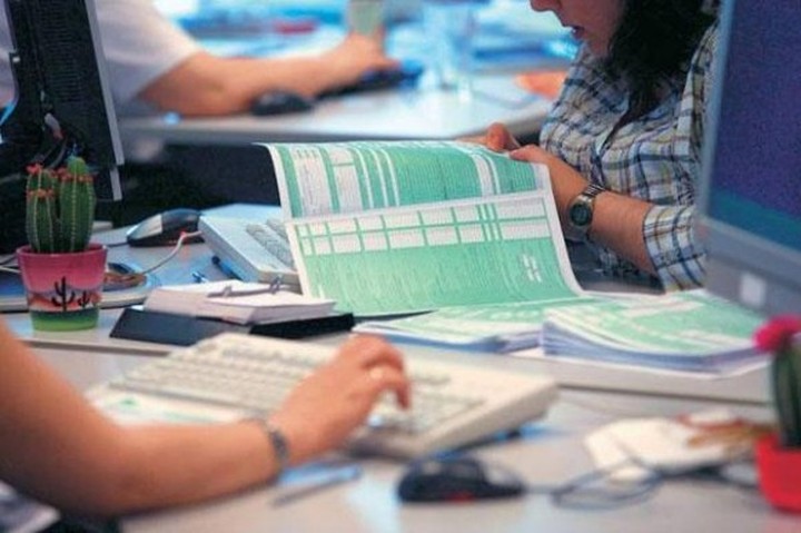 1,8 εκ. φορολογούμενοι δεν έκαναν ακόμη δήλωση