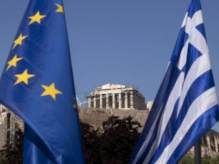 Δίδακτρα για αιώνιους φοιτητές, αύξηση της θητείας στον Στρατό
