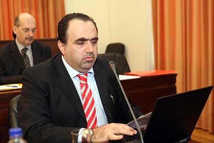 "Tα "έξυπνα τηλέφωνα" δεν παρέχουν ασφάλεια απορρήτου"