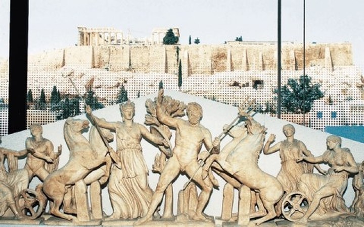 Το κλείσιμο της Ακρόπολης θέμα στις βελγικές εφημερίδες