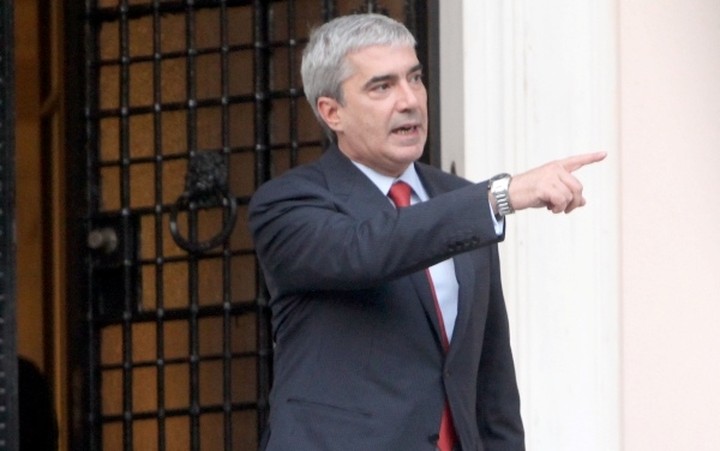 Κεδίκογλου: Σε πολύ καλό κλίμα η συνάντηση των τριών αρχηγών
