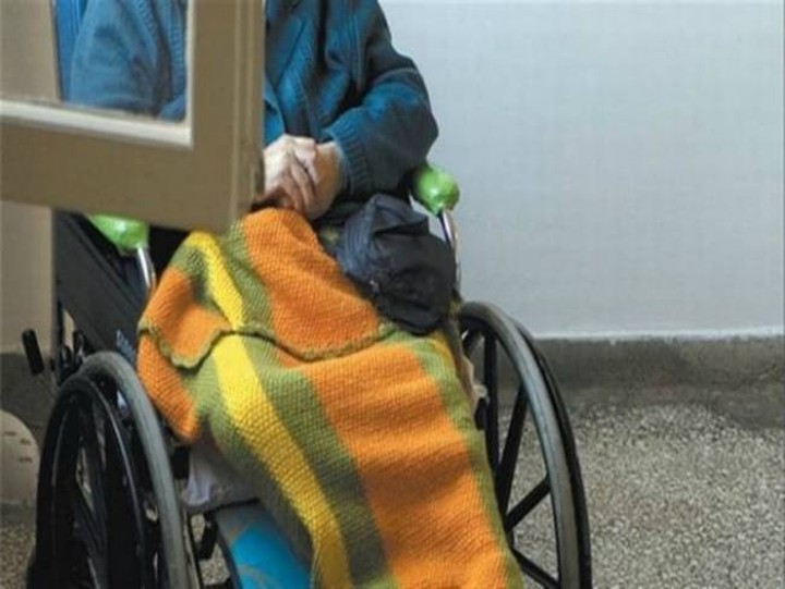 Η ΔΕΗ έκοψε το ρεύμα στο άσυλο ανιάτων στην Κυψέλη