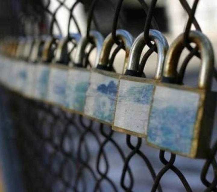 Ποιοι είναι οι 255 οργανισμοί που καταργούνται ή συγχωνεύονται