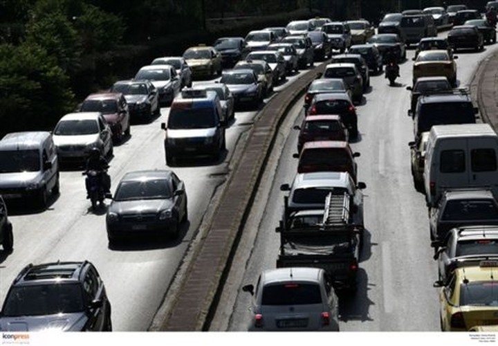 Αυξημένα μέτρα της τροχαίας εν όψει Δεκαπενταύγουστου