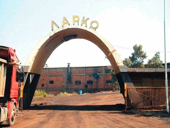 Καρατομήθηκε η διοίκηση της ΛΑΡΚΟ γιατί δεν έκανε μειώσεις μισθών