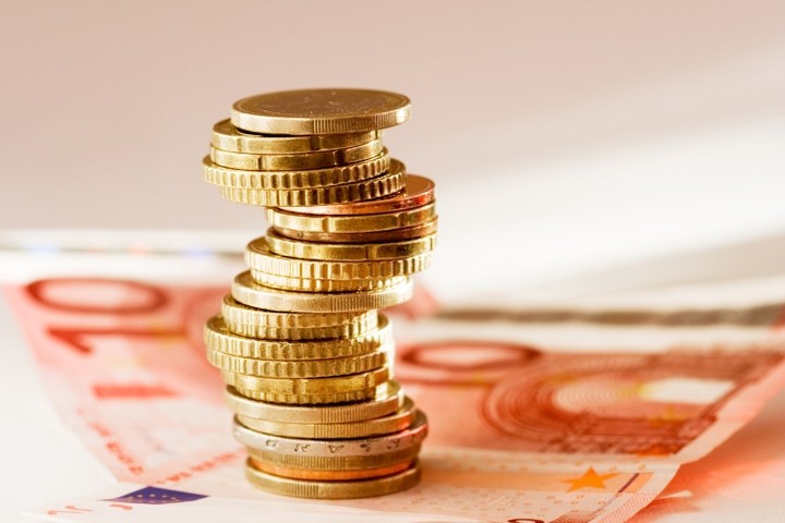 Kατά 6,2% συρρικνώθηκε η ελληνική οικονομία το δεύτερο τρίμηνο του 2012
