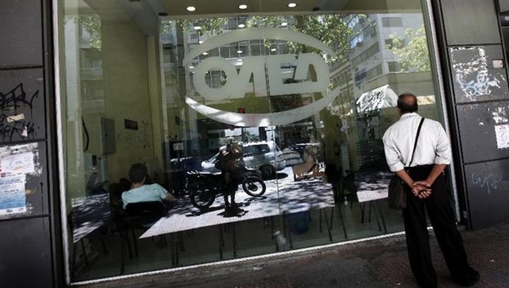 ΕΣΕΕ: 3,95 δισ. ευρώ κοστίζει η ανεργία στην ελληνική οικονομία
