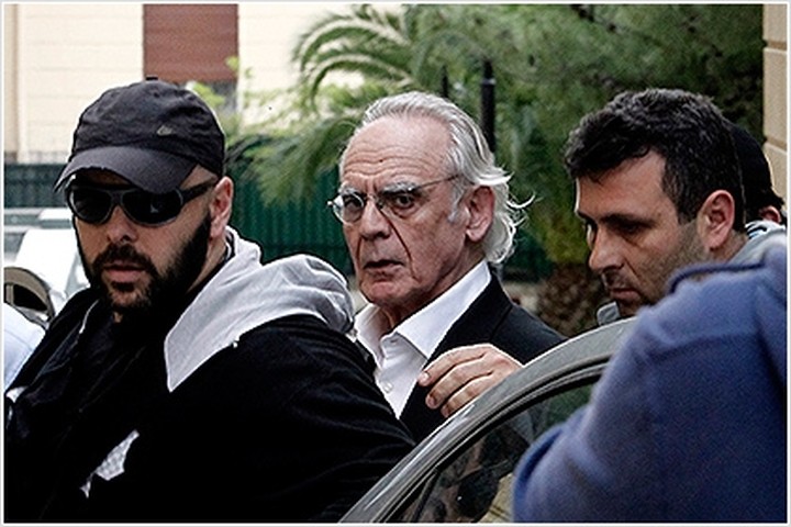 «Συκοφαντικές επιθέσεις» εναντίον του καταγγέλλει ο Ακης Τσοχατζόπουλος