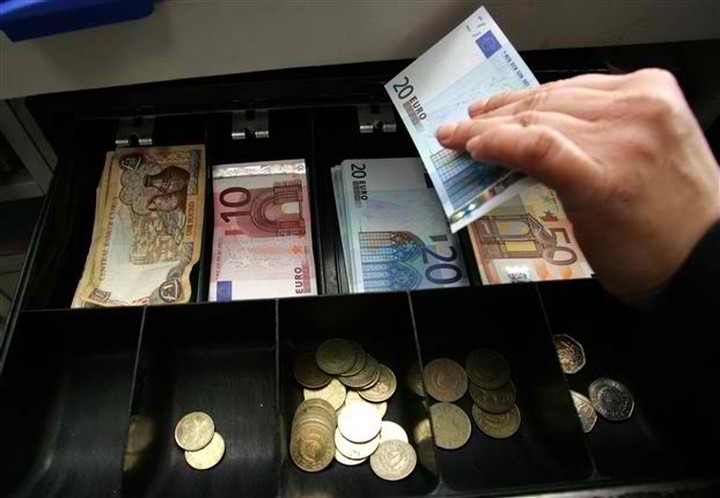 Tι είναι η "φορολογική αμνηστία" που σκέφτεται η Κυβέρνηση