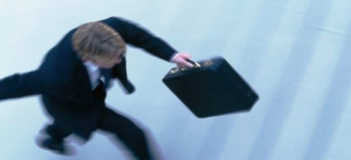 Δωρεάν νομική υποστήριξη σε υπερχρεωμένους δανειολήπτες