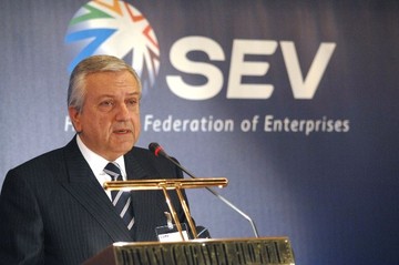 Βγαίνουμε μπροστά για να δείξουμε το δρόμο της ανάπτυξης