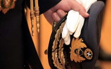 Δεν αγγίζει το εφάπαξ των στρατιωτικών