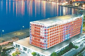 Τρεις οι μνηστήρες του «Μακεδονία Παλλάς»