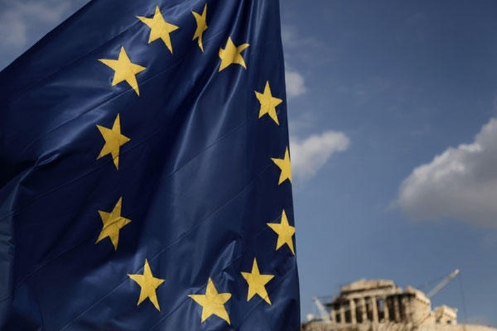 Σε υψηλά έτους το οικονομικό κλίμα στην Ελλάδα