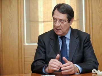 Επαφές Αναστασιάδη με Πούτιν, Μέρκελ και Ρεν