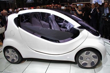 Γιατί «πάτωσε» τo nano- αυτοκίνητο των 2.000 ευρώ. Ερχεται το Pixel!!