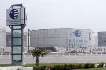 Zημιές 78 εκατ. ευρώ κατέγραψαν τα ΕΛΠΕ στο α' τρίμηνο