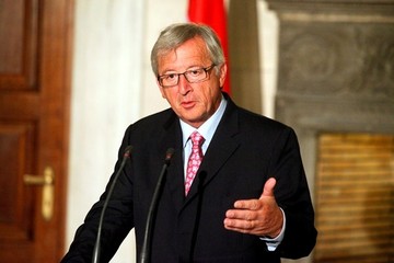 Διάλεξη Γιούνκερ στο Μέγαρο Μουσικής για το ευρώ και τις προοπτικές του