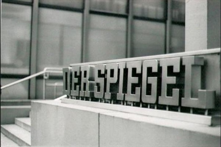 Το Spiegel προειδοποιεί : Κούρεμα και νέο πακέτο θα αποτύχουν