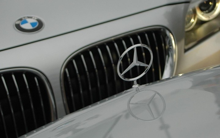 Γιατί μπήκε το ΣΔΟΕ στη BMW και τη Mercedes–Αλλάζει ο τρόπος φορολόγησης των ΙΧ