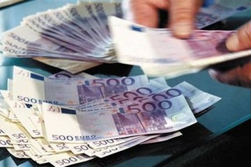 Σε καθυστέρηση το ένα στα τρία δάνεια