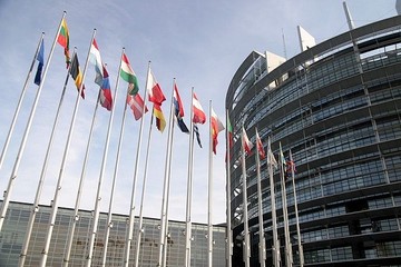 Πηγές ΕΕ: Ελληνικό κούρεμα... ποτέ 