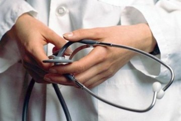 Δωρεάν ιατροφαρμακευτική περίθαλψη σε άνεργους γονείς! 
