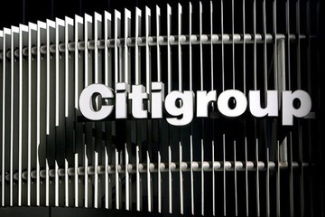 Citi: Έλληνες "ήρωες" ΟΤΕ και ΔΕΗ