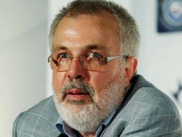 "Σίγησε" η φωνή του ευρωμπάσκετ - Πέθανε ο Φίλιππος Συρίγος