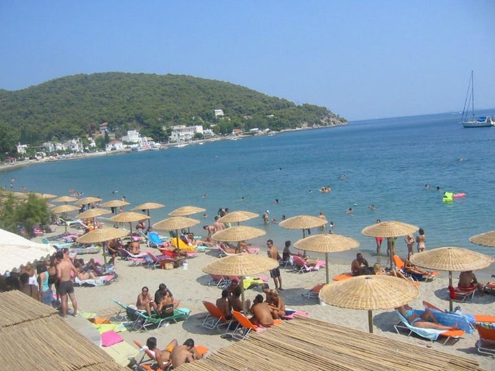 ΣΕΤΕ: Εφικτός ο στόχος των 24 εκατ τουριστών μέχρι το 2021