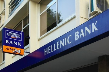 Του "κατσικώθηκαν" με το ζόρι. Το χρήμα κάνει κουμάντο