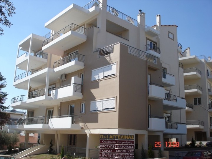  ΕΚΠΟΙΖΩ: Καλεί σε ψήφισμα τους πολίτες κατά της άρσης των πλειστηριασμών