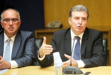 Ο ένας Πόντιος … καλύπτει τον άλλο