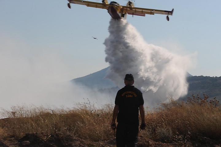 Η Νότια Ουαλία θέλει να προσλάβει Ελληνες πυροσβέστες