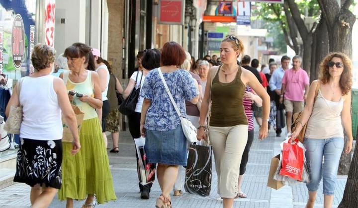Με απεργία το άνοιγμα των καταστημάτων την Κυριακή