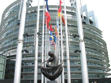 Μετά τις Ευρωεκλογές η εξυγίανση των τραπεζών
