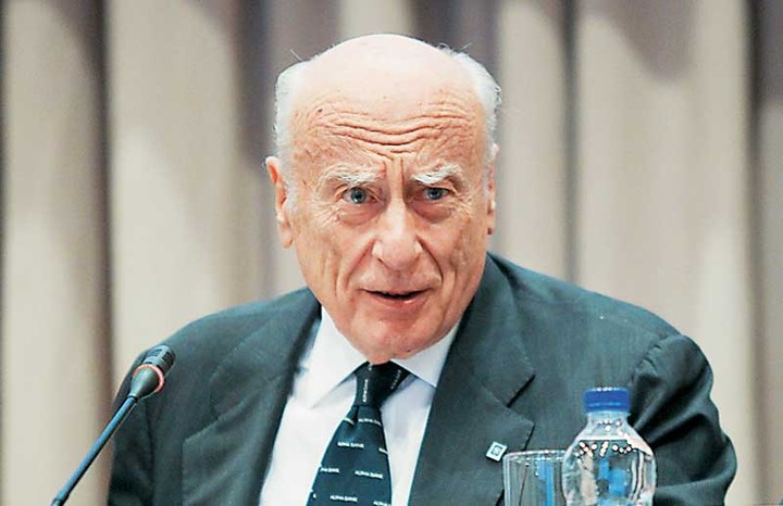 Αποχωρεί ο Γιάννης Κωστόπουλος από την Alpha