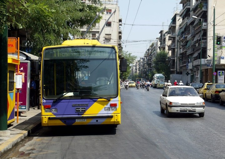 ΟΣΥ: Σύστημα αναγγελίας της επόμενης στάσης ξεκινά στη γραμμή 6 των τρόλεϊ
