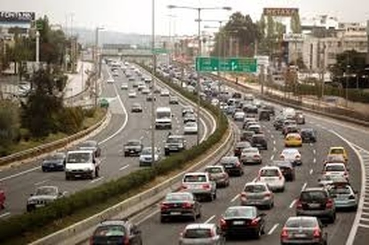 Αυξημένα μέτρα της τροχαίας κατά τη διάρκεια του Αγίου Πνεύματος