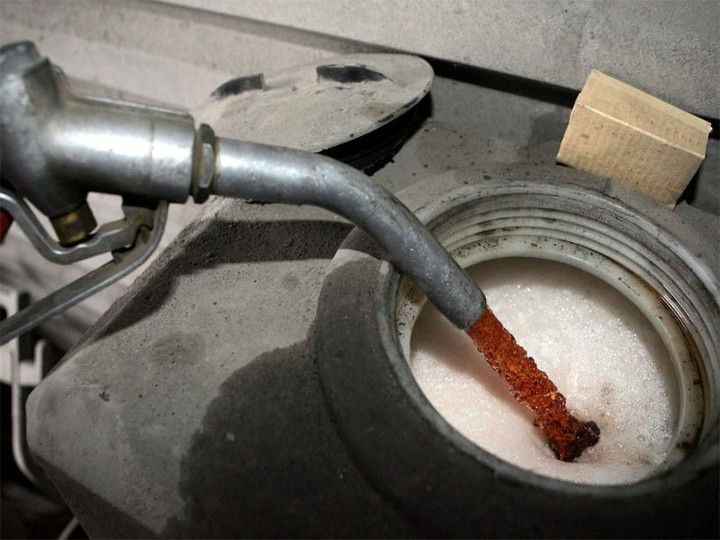  «Γενναία» μείωση φόρου στο πετρέλαιο θέρμανσης ζητούν οι βενζινοπώλες 